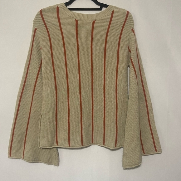 Chelsea & Violet Beige Rust Striped Sweater Side Button Detail Medium - Picture 2 of 4